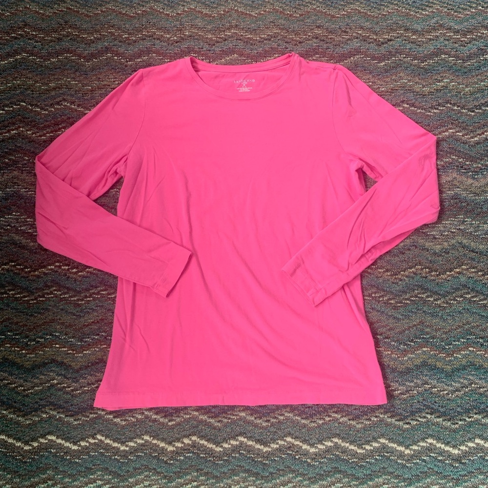Lands End Fitted Tee - Picture 3 of 6